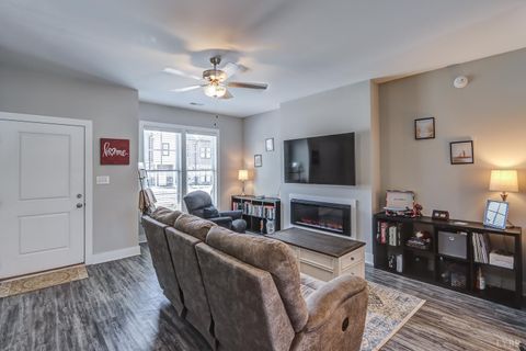 Tiny photo for 93 English Commons Drive, Lynchburg, VA 24501 (MLS # 364385)