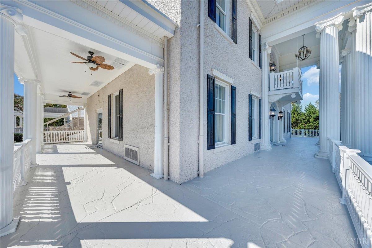 Bedford, Virginia 24523, United States, 5 Bedrooms Bedrooms, ,9 BathroomsBathrooms,Residential,Active,239568