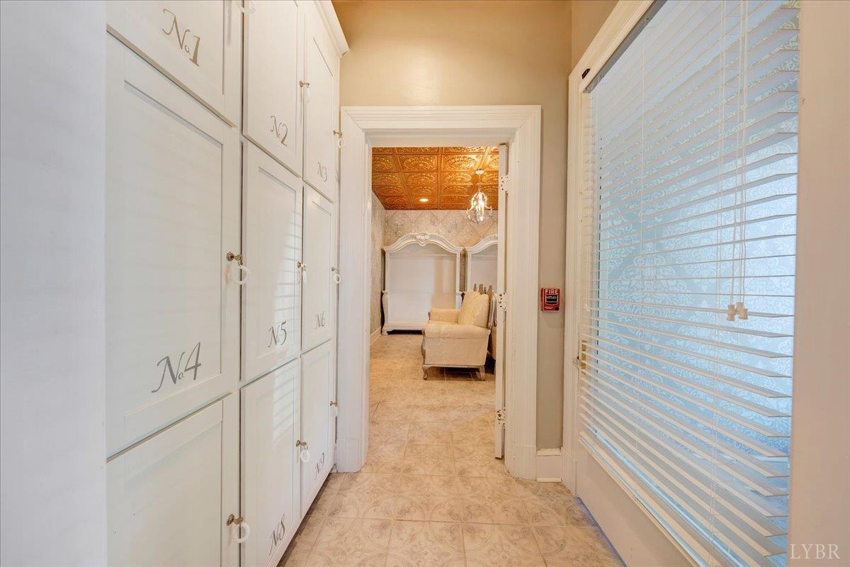 Bedford, Virginia 24523, United States, 5 Bedrooms Bedrooms, ,9 BathroomsBathrooms,Residential,Active,239568