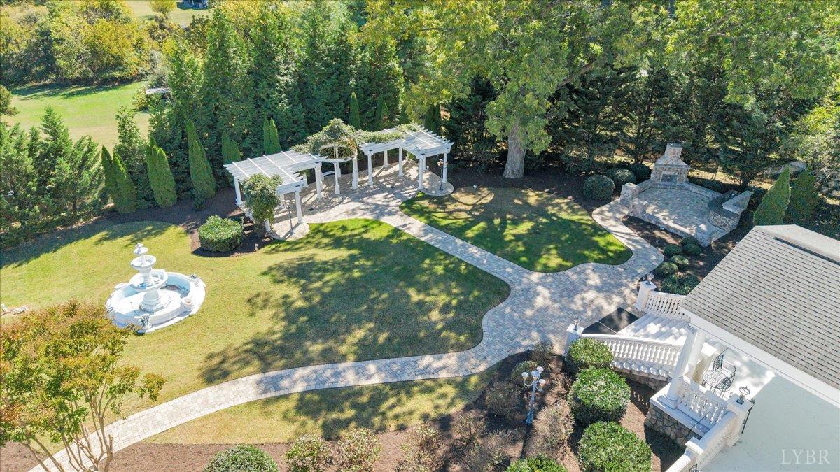 Bedford, Virginia 24523, United States, 5 Bedrooms Bedrooms, ,9 BathroomsBathrooms,Residential,Active,239568