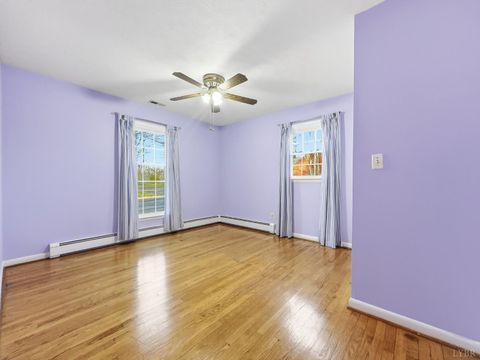 Tiny photo for 1285 Cedar Gate Road, Monroe, VA 24574 (MLS # 365336)