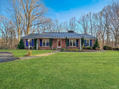 Photo of 1285 Cedar Gate Road, Monroe, VA 24574 (MLS # 365336)