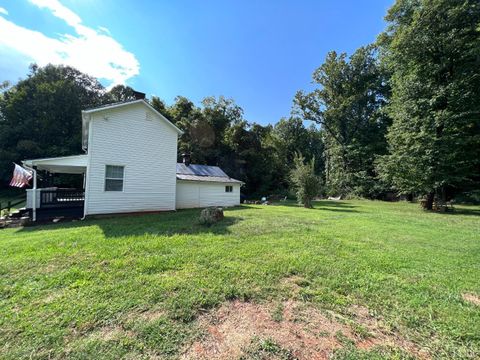 Tiny photo for 8824 Grassland Dr Dr, Sandy Level, VA 24161 (MLS # 362041)