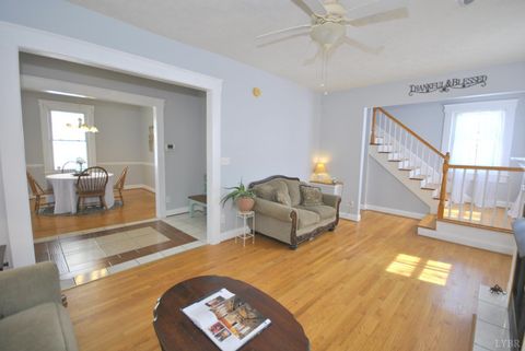 Tiny photo for 313 Yeardley Avenue, Lynchburg, VA 24501 (MLS # 366465)