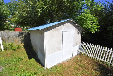Tiny photo for 313 Yeardley Avenue, Lynchburg, VA 24501 (MLS # 366465)