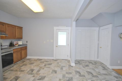 Tiny photo for 313 Yeardley Avenue, Lynchburg, VA 24501 (MLS # 366465)
