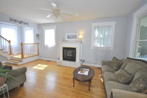 Tiny photo for 313 Yeardley Avenue, Lynchburg, VA 24501 (MLS # 366465)