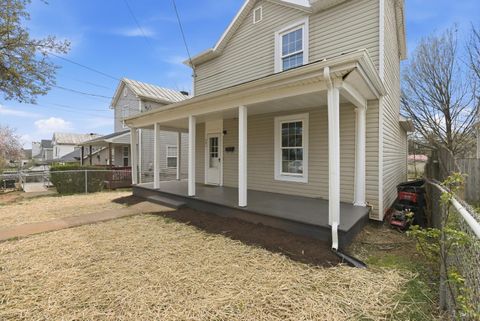 Tiny photo for 407 Wadsworth Street, Lynchburg, VA 24501 (MLS # 365071)