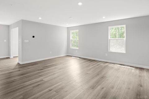 Tiny photo for 24 Crossing Court, Bedford, VA 24523 (MLS # 363310)