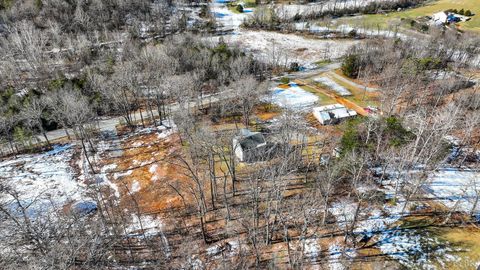 Tiny photo for 2487 Cifax Road, Goode, VA 24556 (MLS # 363550)