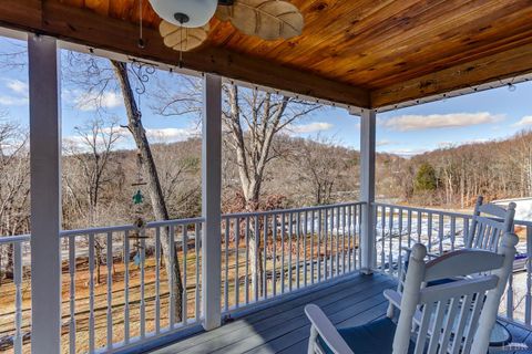 Tiny photo for 2487 Cifax Road, Goode, VA 24556 (MLS # 363550)