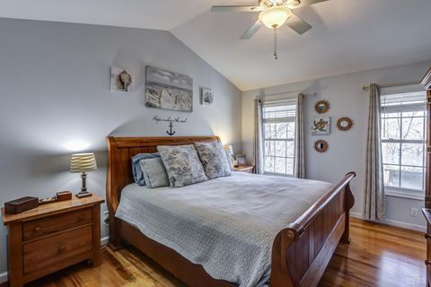 Tiny photo for 2487 Cifax Road, Goode, VA 24556 (MLS # 363550)