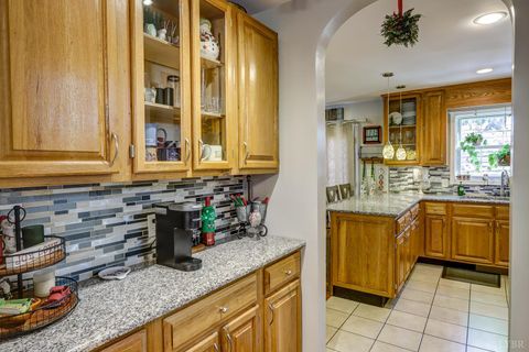 Tiny photo for 2487 Cifax Road, Goode, VA 24556 (MLS # 363550)