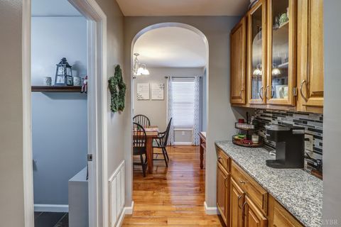 Tiny photo for 2487 Cifax Road, Goode, VA 24556 (MLS # 363550)