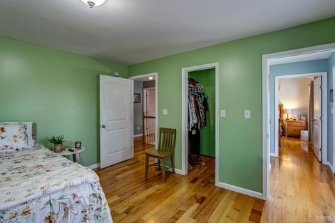 Tiny photo for 2487 Cifax Road, Goode, VA 24556 (MLS # 363550)