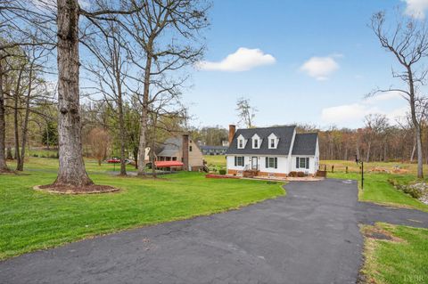 Tiny photo for 1529 Bateman Bridge Rd, Forest, VA 24551 (MLS # 365469)