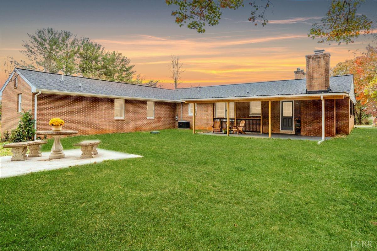 1059 Fairview Drive, Big Island, Virginia image 3