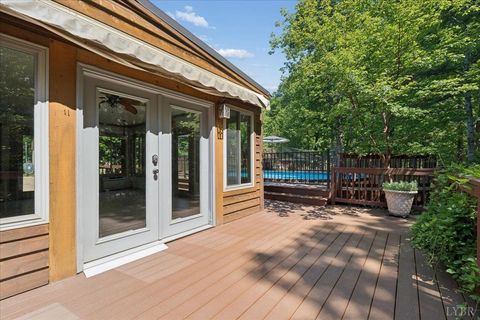Tiny photo for 431 Langdon Road, Evington, VA 24551 (MLS # 366776)
