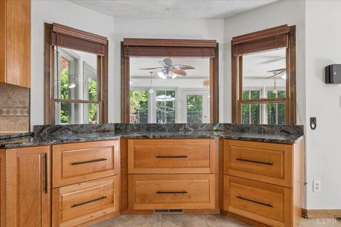 Tiny photo for 431 Langdon Road, Evington, VA 24551 (MLS # 366776)
