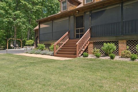 Tiny photo for 431 Langdon Road, Evington, VA 24551 (MLS # 366776)