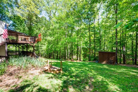 Tiny photo for 194 Melwood Dr, Madison Heights, VA 24572 (MLS # 365948)