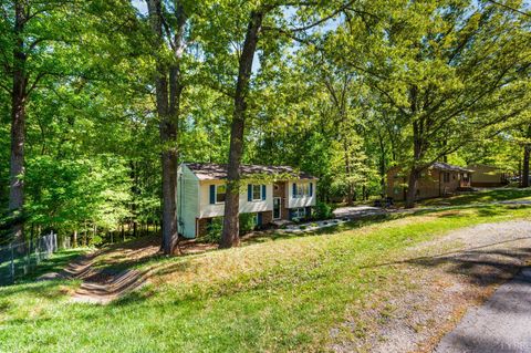 Tiny photo for 194 Melwood Dr, Madison Heights, VA 24572 (MLS # 365948)