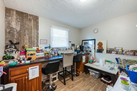 Tiny photo for 194 Melwood Dr, Madison Heights, VA 24572 (MLS # 365948)