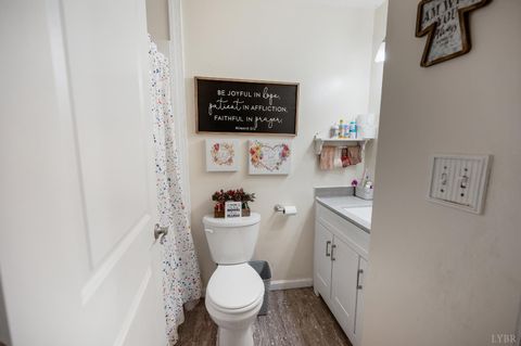 Tiny photo for 194 Melwood Dr, Madison Heights, VA 24572 (MLS # 365948)