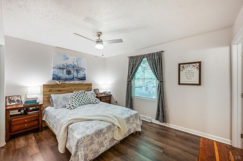 Tiny photo for 194 Melwood Dr, Madison Heights, VA 24572 (MLS # 365948)