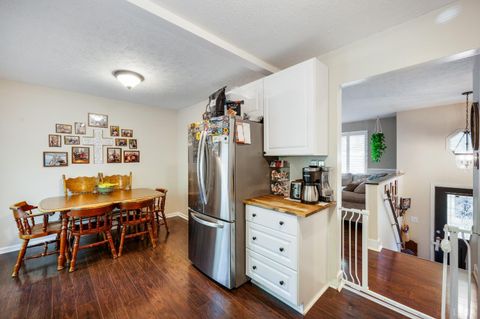 Tiny photo for 194 Melwood Dr, Madison Heights, VA 24572 (MLS # 365948)