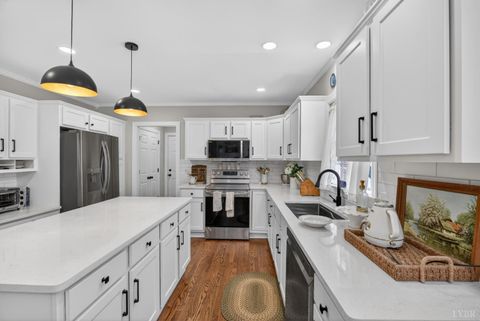 Tiny photo for 1224 High Grove Lane, Forest, VA 24551 (MLS # 366589)