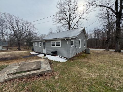 Tiny photo for 862 Oakville Road Rd, Appomattox, VA 24522 (MLS # 364624)