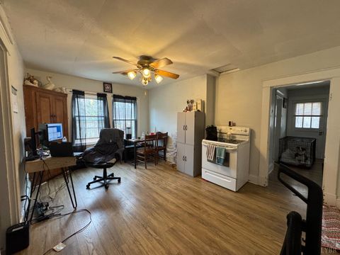 Tiny photo for 862 Oakville Road Rd, Appomattox, VA 24522 (MLS # 364624)