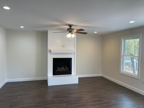 Tiny photo for 1063 Precinct PL, Huddleston, VA 24104 (MLS # 366741)
