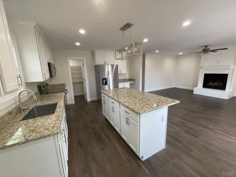 Tiny photo for 1063 Precinct PL, Huddleston, VA 24104 (MLS # 366741)