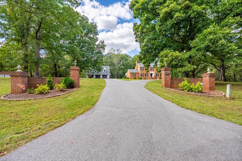 Tiny photo for 1765 Winesap Rd, Madison Heights, VA 24572 (MLS # 363983)