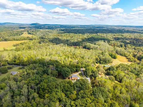 Tiny photo for 1765 Winesap Rd, Madison Heights, VA 24572 (MLS # 363983)