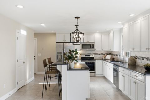 Tiny photo for 215 London Downs Dr, Forest, VA 24551 (MLS # 364741)