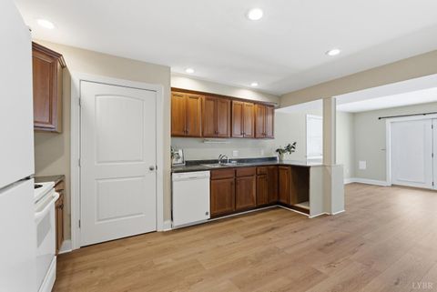 Tiny photo for 215 London Downs Dr, Forest, VA 24551 (MLS # 364741)