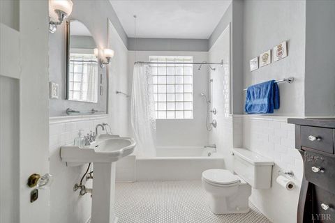 Tiny photo for 3 Riverview Place, Lynchburg, VA 24503 (MLS # 363999)