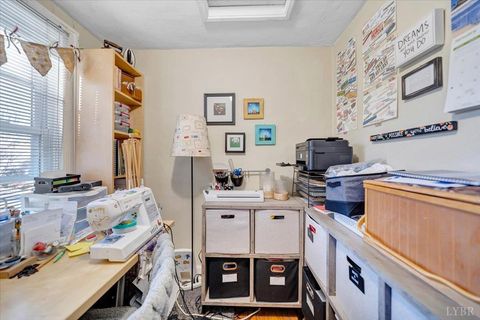 Tiny photo for 3 Riverview Place, Lynchburg, VA 24503 (MLS # 363999)