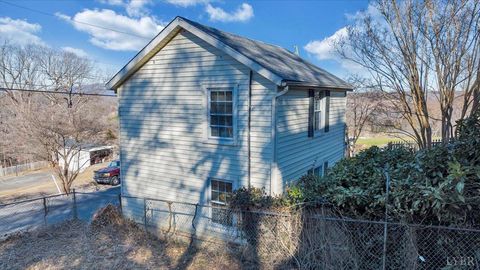 Tiny photo for 3 Riverview Place, Lynchburg, VA 24503 (MLS # 363999)