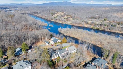 Tiny photo for 3 Riverview Place, Lynchburg, VA 24503 (MLS # 363999)