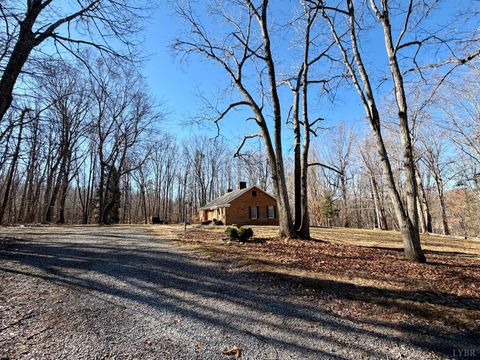 Tiny photo for 218 Maple Drive, Madison Heights, VA 24572 (MLS # 364739)