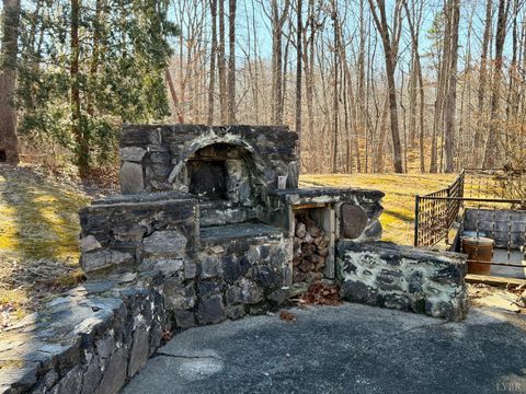 Tiny photo for 218 Maple Drive, Madison Heights, VA 24572 (MLS # 364739)