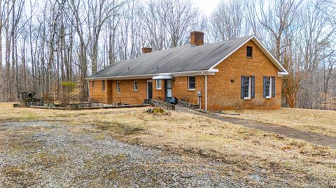 Tiny photo for 218 Maple Drive, Madison Heights, VA 24572 (MLS # 364739)