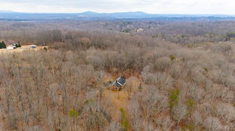 Tiny photo for 218 Maple Drive, Madison Heights, VA 24572 (MLS # 364739)