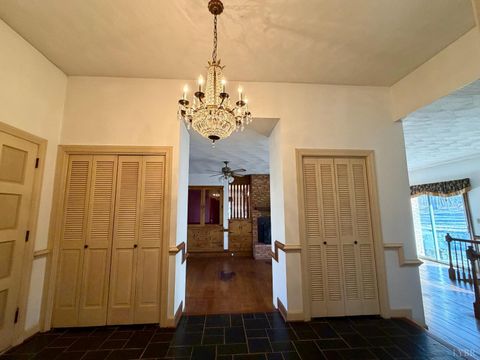 Tiny photo for 218 Maple Drive, Madison Heights, VA 24572 (MLS # 364739)