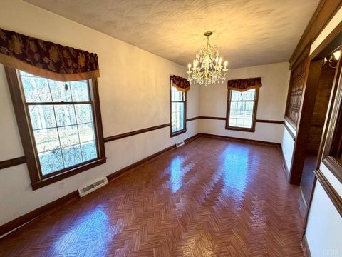 Tiny photo for 218 Maple Drive, Madison Heights, VA 24572 (MLS # 364739)