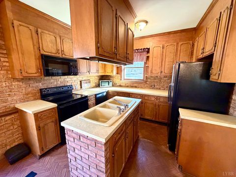 Tiny photo for 218 Maple Drive, Madison Heights, VA 24572 (MLS # 364739)